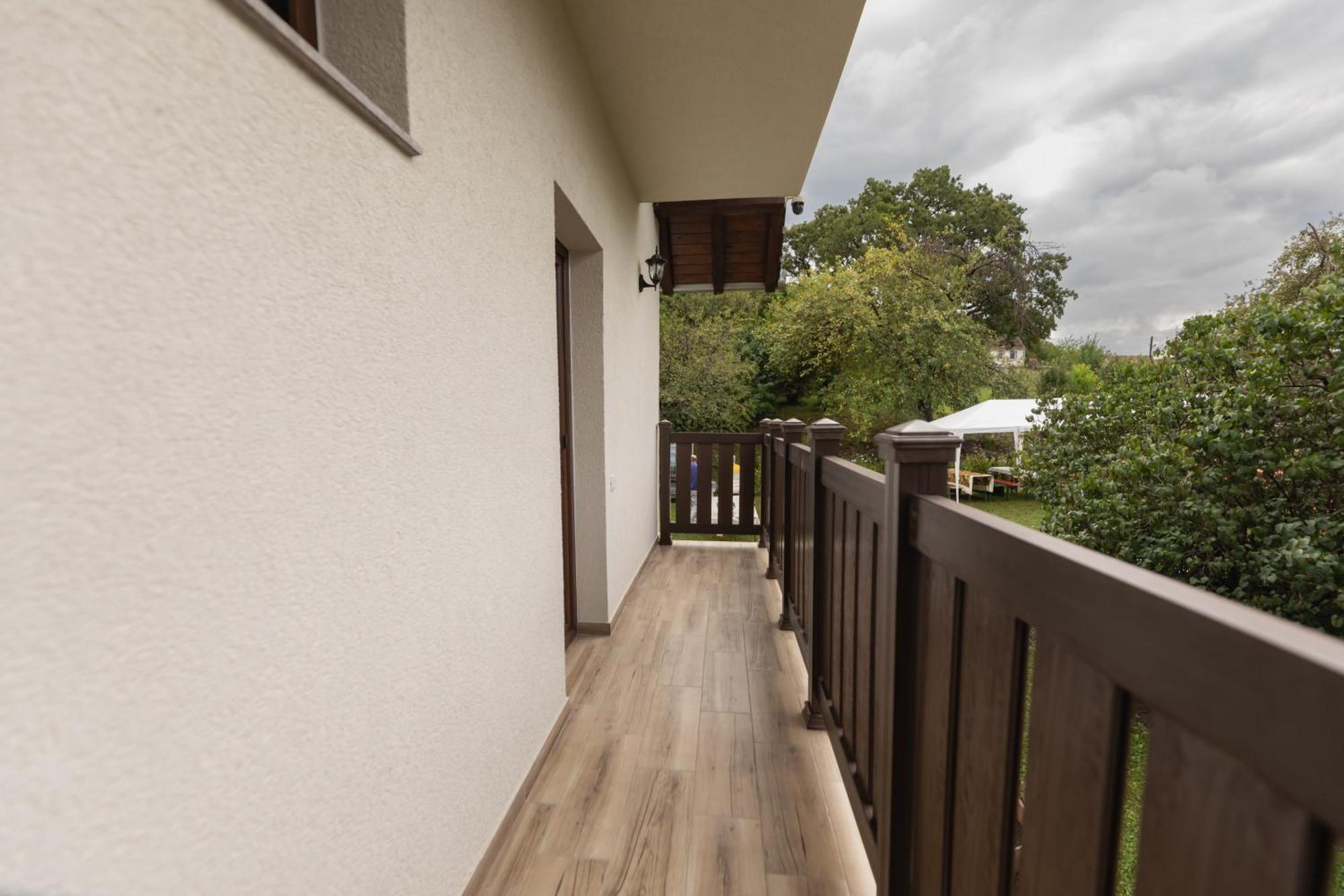 Pensiunea Trei Stejari Slimnic Exterior foto